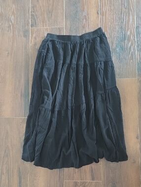 Women's Black Tiered Maxi Skirt with Elastic Waist